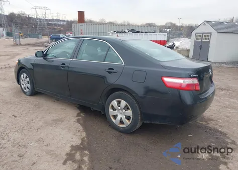 2009 Toyota Camry Le z USA, uszkodzony, nr VIN 4T4BE46K09R132161